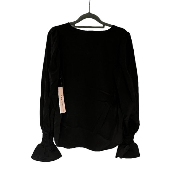 AQUA BRAND GATHERED PUFF SLEEVE TOP, NWT - Picture 3 of 3